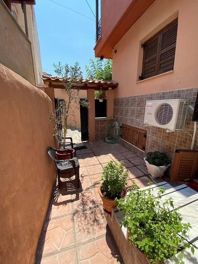 Apartment Ano Poli Studios 2 Thessaloniki Greece